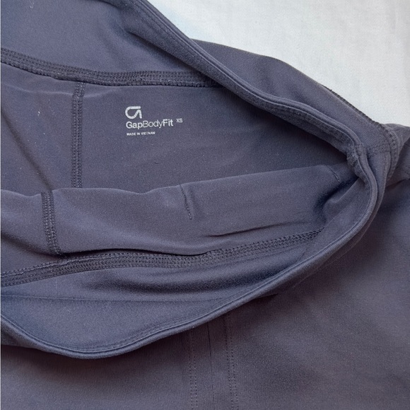 GAP Body Fit Women's Gray Athletic Skirt Skort XSMALL - Picture 4 of 6